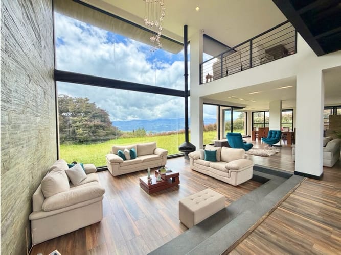 Casa de 4 alcobas en venta en Yerbabonita Bosque Nativo, Sopó, 450 m² · foto 4 de 24