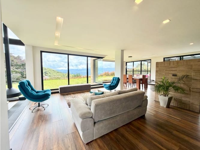 Casa de 4 alcobas en venta en Yerbabonita Bosque Nativo, Sopó, 450 m² · foto 6 de 24