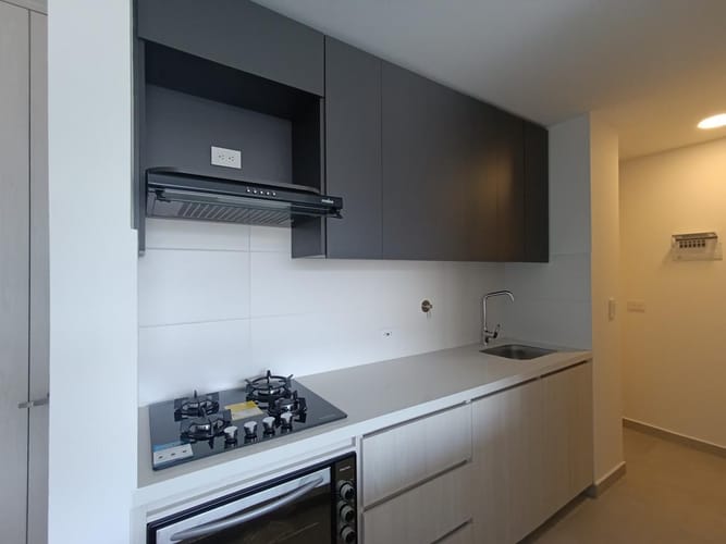 Apartamento de 3 alcobas en venta en Laureles, Medellín, 75 m² · foto 5 de 18
