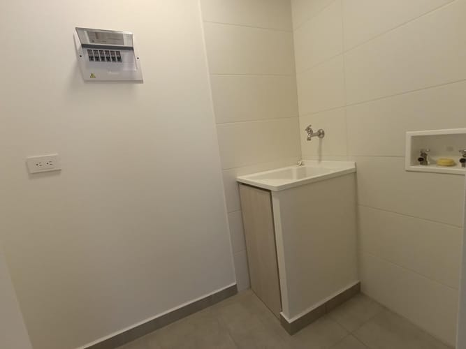 Apartamento de 3 alcobas en venta en Laureles, Medellín, 75 m² · foto 13 de 18