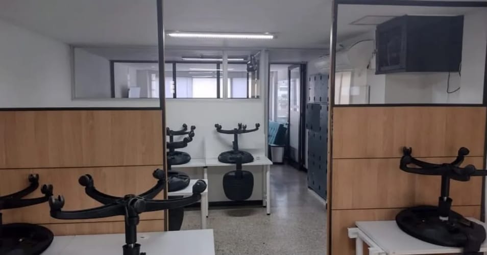 Local en arriendo en Laureles, Medellín, 54 m² · foto 3 de 5
