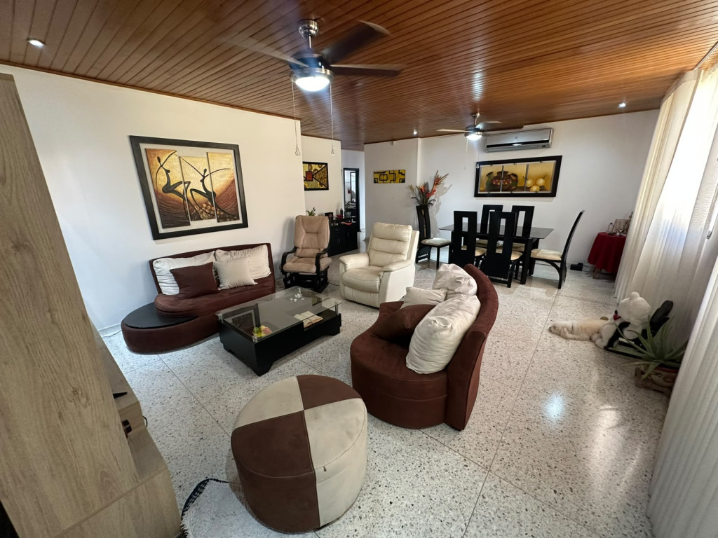Apartamento en venta en Altos Del Limon, Barranquilla · foto 2 de 17