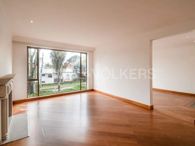 Apartamento de 3 alcobas en venta en Santa Ana, Bogotá, 220 m² · foto 2 de 20
