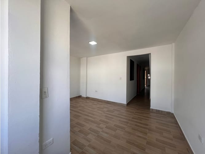 Apartamento de 3 alcobas en venta en Bellavista, Bello, 63 m² · foto 4 de 17