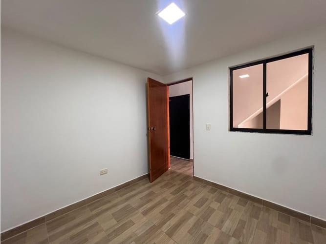 Apartamento de 3 alcobas en venta en Bellavista, Bello, 63 m² · foto 5 de 17