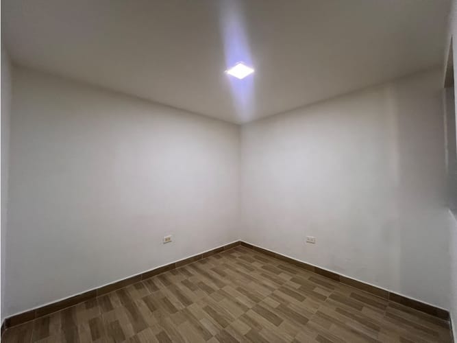 Apartamento de 3 alcobas en venta en Bellavista, Bello, 63 m² · foto 6 de 17