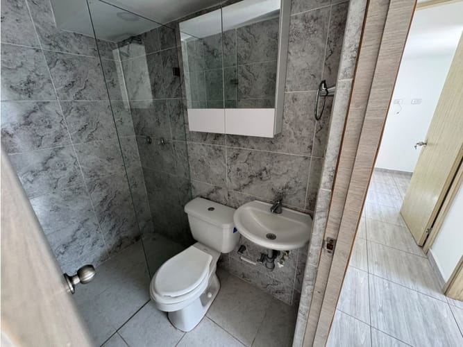 Apartamento de 3 alcobas en arriendo en Asentamiento Hato Viejo, Bello, 57 m² · foto 10 de 17