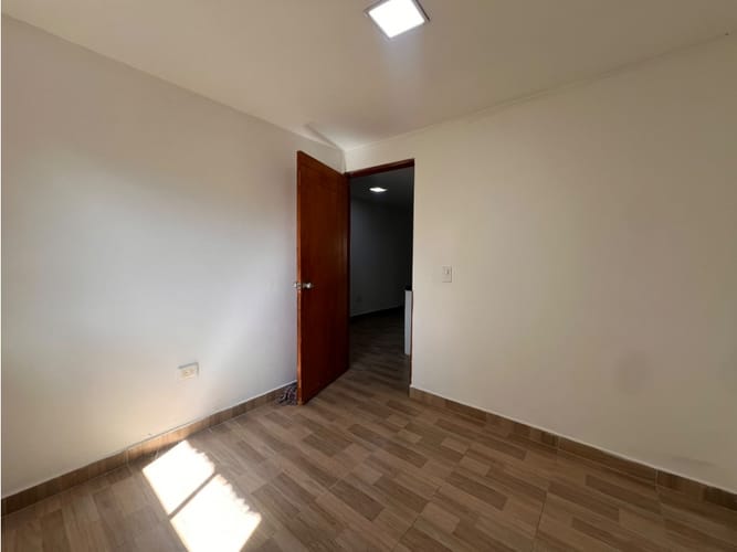 Apartamento de 3 alcobas en venta en Bellavista, Bello, 63 m² · foto 11 de 17
