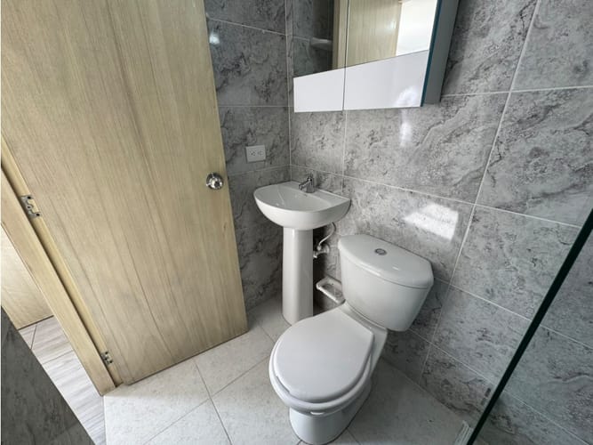 Apartamento de 3 alcobas en arriendo en Asentamiento Hato Viejo, Bello, 57 m² · foto 17 de 17