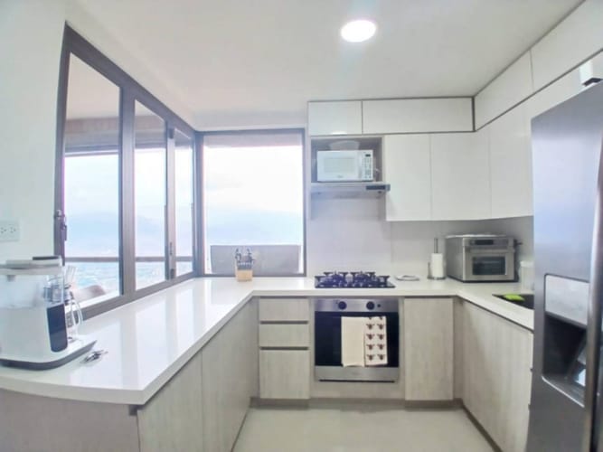 Apartamento de 2 alcobas en arriendo en El Tesoro, Medellín, 130 m² · foto 17 de 24