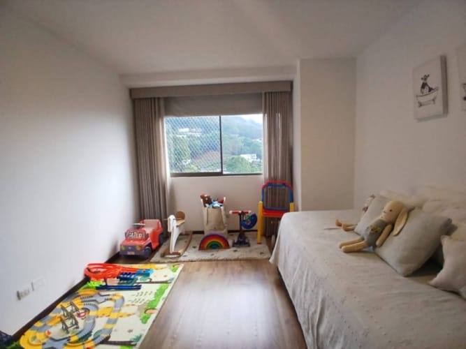 Apartamento de 2 alcobas en arriendo en El Tesoro, Medellín, 130 m² · foto 20 de 24