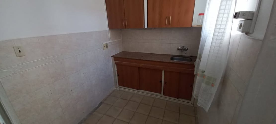 Alquiler Casa 2 Dormitorios Patio Con Parrillero Sin Gastos Comunes En Malvin · Foto 6