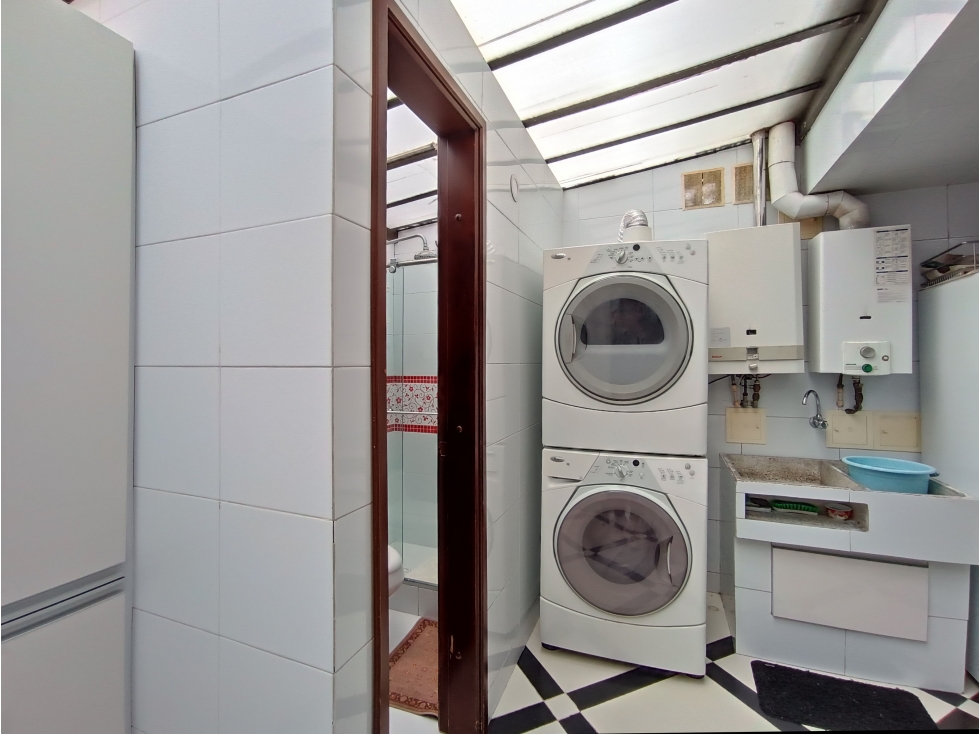 Apartamento en venta en Chico, Bogotá · foto 10 de 24