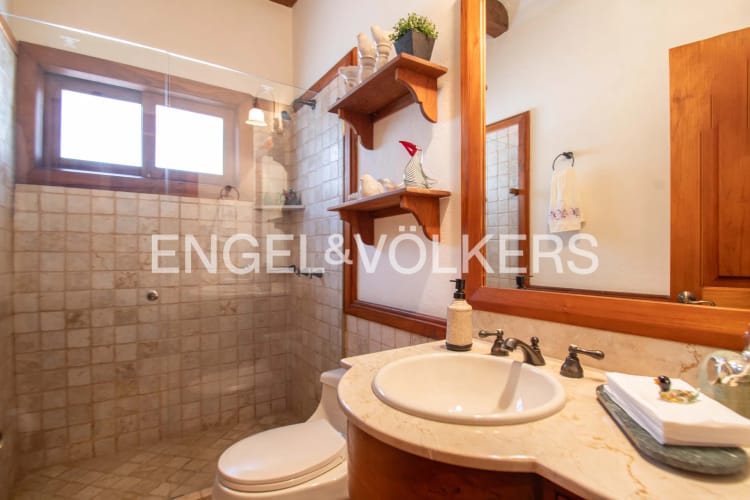 Casa de 4 alcobas en venta en Gualanday, Rionegro, 269 m² · foto 17 de 21