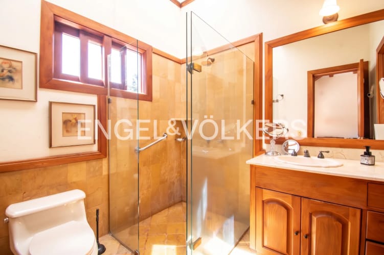 Casa de 4 alcobas en venta en Gualanday, Rionegro, 269 m² · foto 11 de 21