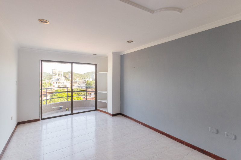 Apartamento en venta en Rodadero Sur, Santa Marta · foto 2 de 24