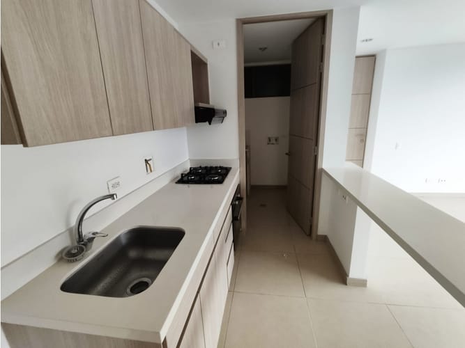 Apartamento de 3 alcobas en arriendo en Vía Las Palmas, Medellín, 90 m² · foto 6 de 24