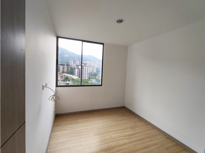 Apartamento de 3 alcobas en arriendo en Vía Las Palmas, Medellín, 90 m² · foto 16 de 24
