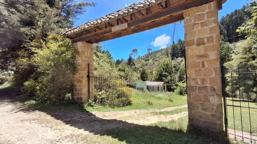 Casa de 3 alcobas en venta en Las Nieves, Bogotá, 250 m² · foto 2 de 24