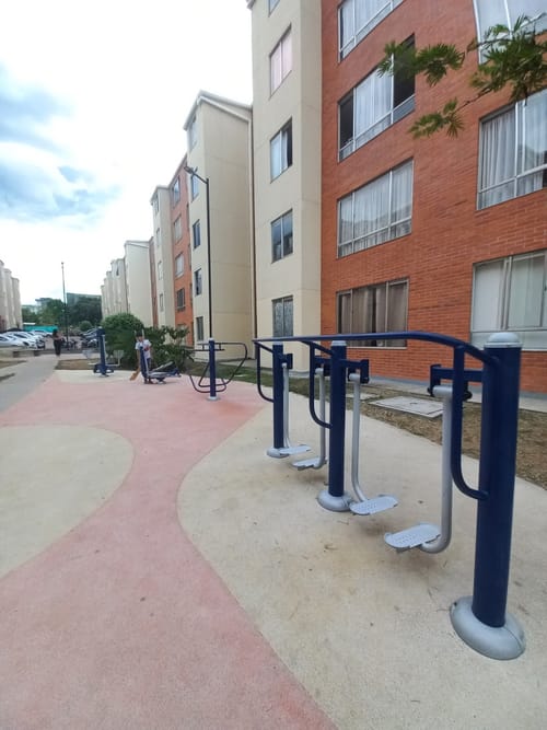 Apartamento de 2 alcobas en venta en Jardin Santander I, Ii Y Iii, Ibagué, 41 m² · foto 21 de 24