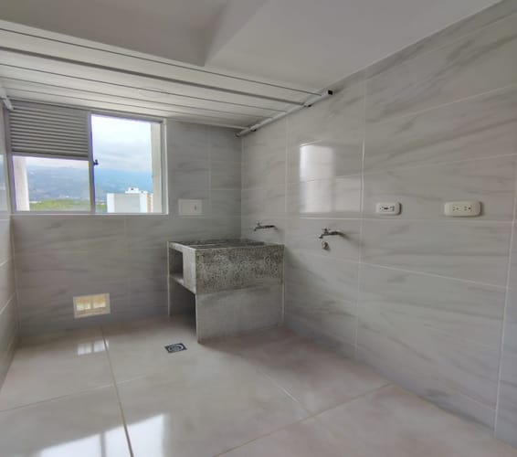 Apartamento de 2 alcobas en arriendo en Barroblanco, Piedecuesta, 56 m² · foto 10 de 12