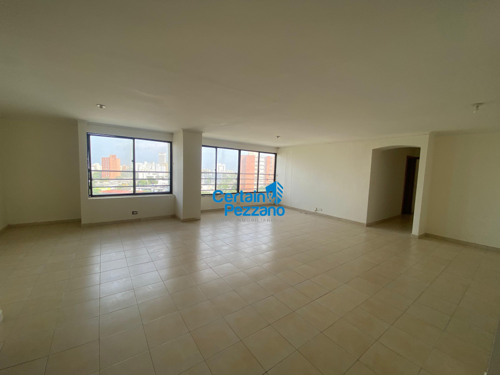 Apartamento en venta en Altos Del Prado, Barranquilla · foto 3 de 23