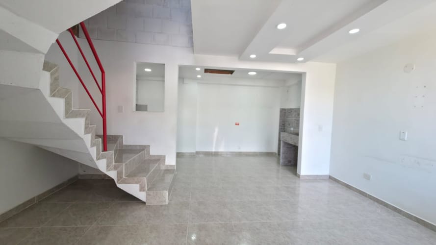 Casa de 2 alcobas en venta en Riveras Del Rosario, Jamundí, 45 m² · foto 2 de 20