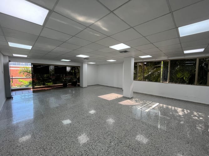 Oficina en arriendo en El Prado, Barranquilla, 98 m² · foto 5 de 14