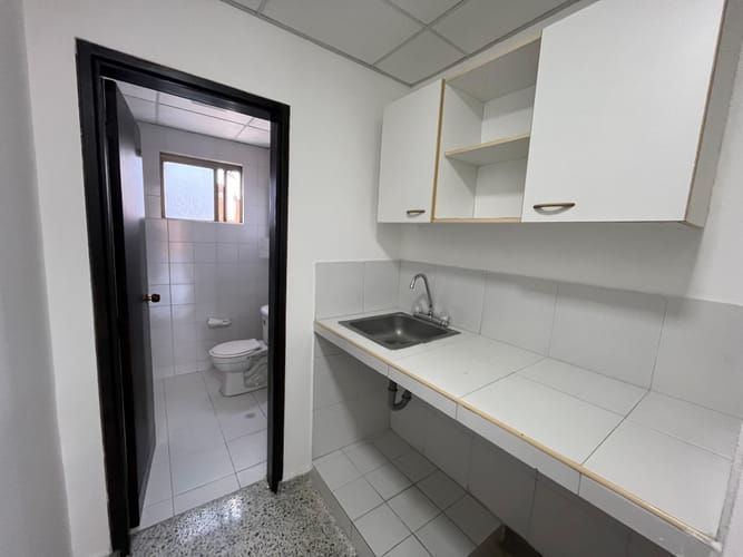 Oficina en arriendo en El Prado, Barranquilla, 98 m² · foto 8 de 14