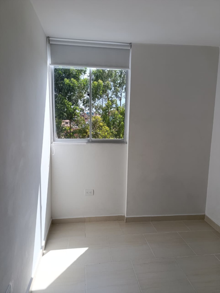 Apartamento en arriendo en Centro, Rionegro · foto 7 de 9