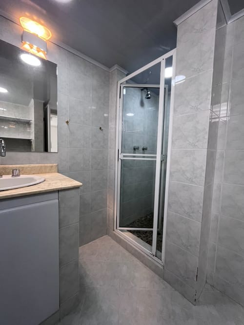 Apartamento en venta en El Poblado, Medellín · foto 10 de 10