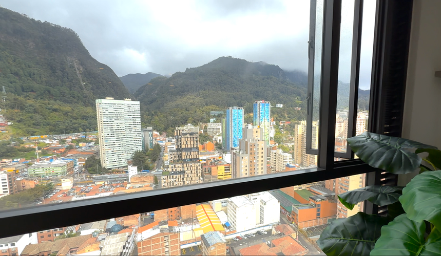 Apartaestudio en venta en Las Nieves, Bogotá, 38 m² · foto 5 de 15
