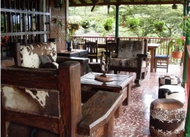 Finca en venta en Copacabana, 682 m² · foto 11 de 13