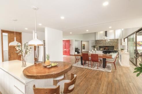 Casa de 5 alcobas en venta en Santa Elena, El Retiro · foto 12 de 24
