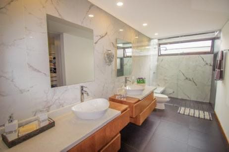 Casa de 5 alcobas en venta en Santa Elena, El Retiro · foto 21 de 24