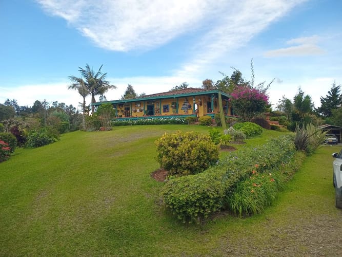 Casa de 3 alcobas en venta en Santa Elena, El Retiro · foto 14 de 24