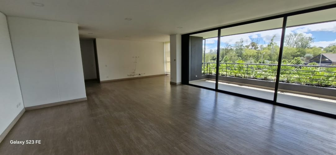 Apartamento de 3 alcobas en arriendo en El Porvenir, Rionegro, 189 m² · foto 6 de 17