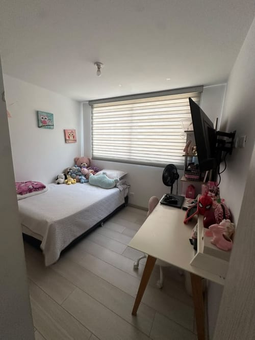 Apartamento de 3 alcobas en venta en Colasania, Medellín, 88 m² · foto 5 de 11
