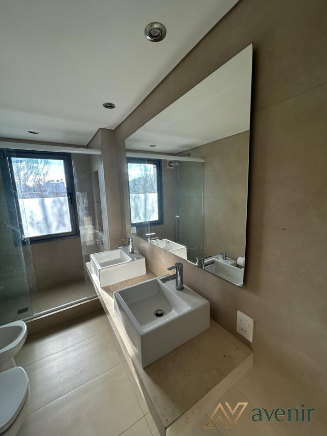 Alquiler Apartamento Carrasco  3 dormitorios · Foto 10
