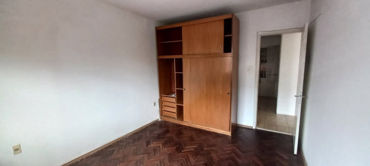 Alquiler Casa 2 Dormitorios Patio Con Parrillero Sin Gastos Comunes En Malvin · Foto 9