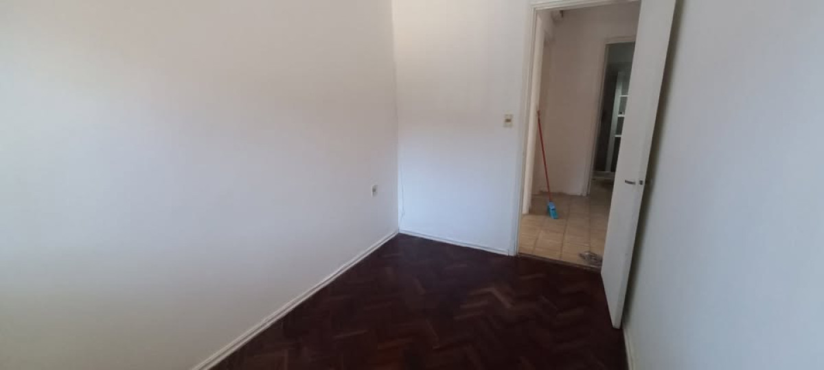 Alquiler Casa 2 Dormitorios Patio Con Parrillero Sin Gastos Comunes En Malvin · Foto 12