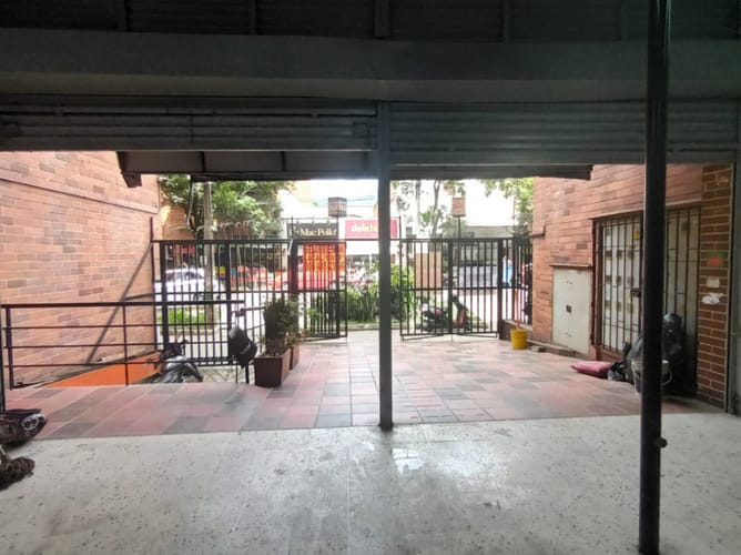 Local en arriendo en Boston, Medellín, 180 m² · foto 9 de 12
