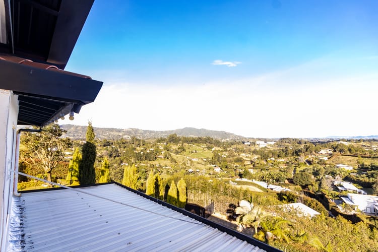 Casa de 3 alcobas en venta en San Jose, Guarne, 280 m² · foto 22 de 24