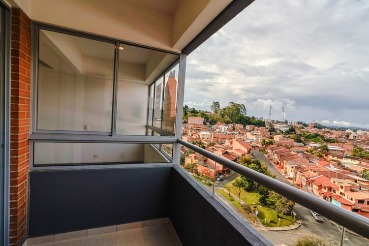 Apartamento de 2 alcobas en venta en El Porvenir, Rionegro, 79 m² · foto 2 de 14