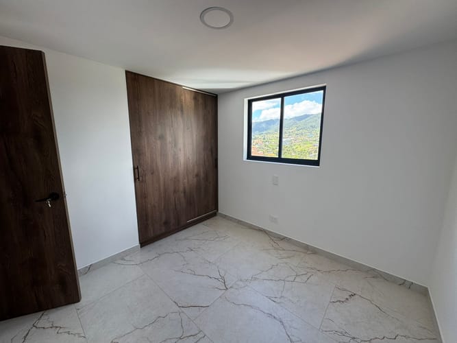 Apartamento de 3 alcobas en venta en El Carmen De Viboral, El Carmen de Viboral, 78 m² · foto 9 de 13