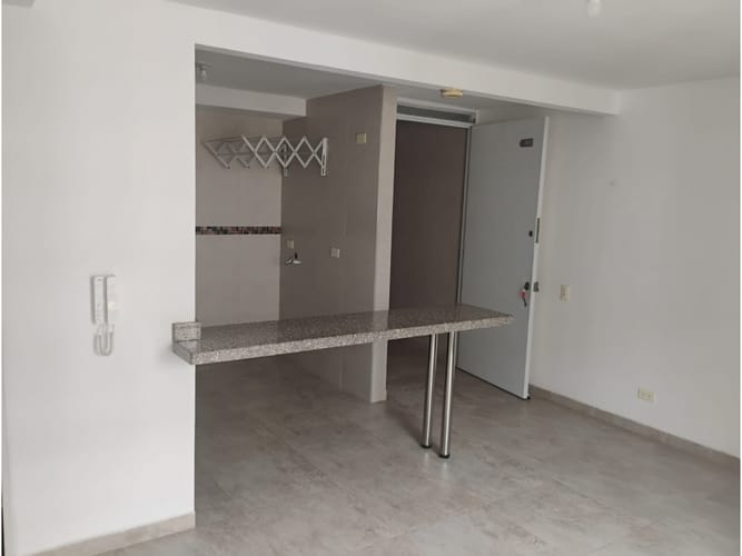 Apartamento de 2 alcobas en arriendo en Las Palmas, Ricaurte, 55 m² · foto 6 de 24
