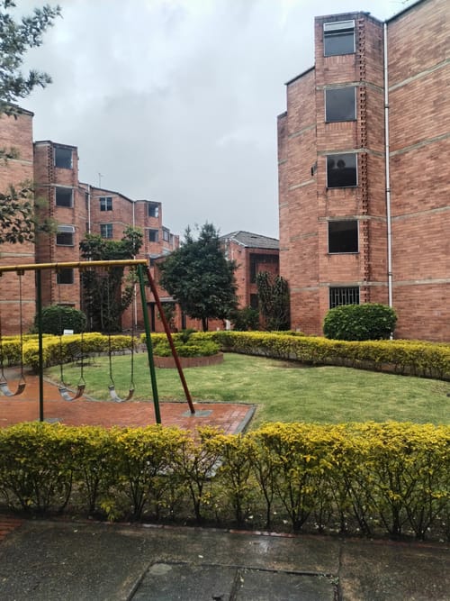 Apartamento de 3 alcobas en arriendo en El Tunal, Bogotá, 58 m² · foto 11 de 15