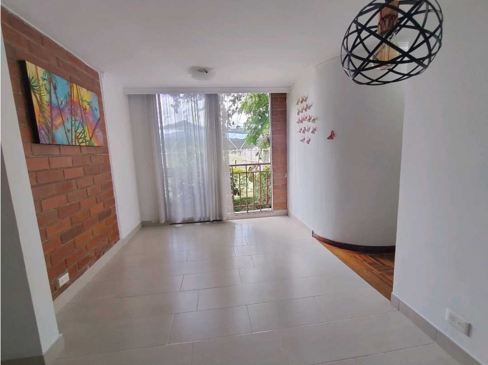 Apartamento en venta en Calasanz, Medellín · foto 3 de 24
