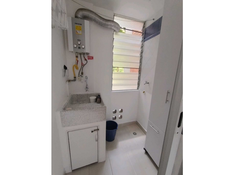 Apartamento en venta en Calasanz, Medellín · foto 7 de 24
