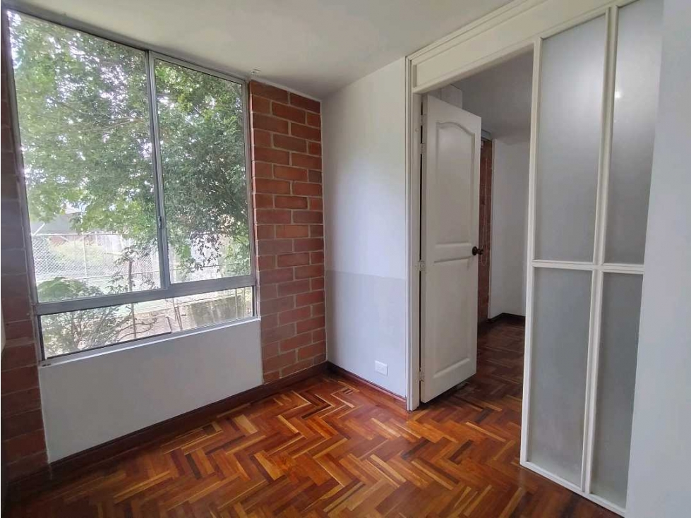Apartamento en venta en Calasanz, Medellín · foto 16 de 24